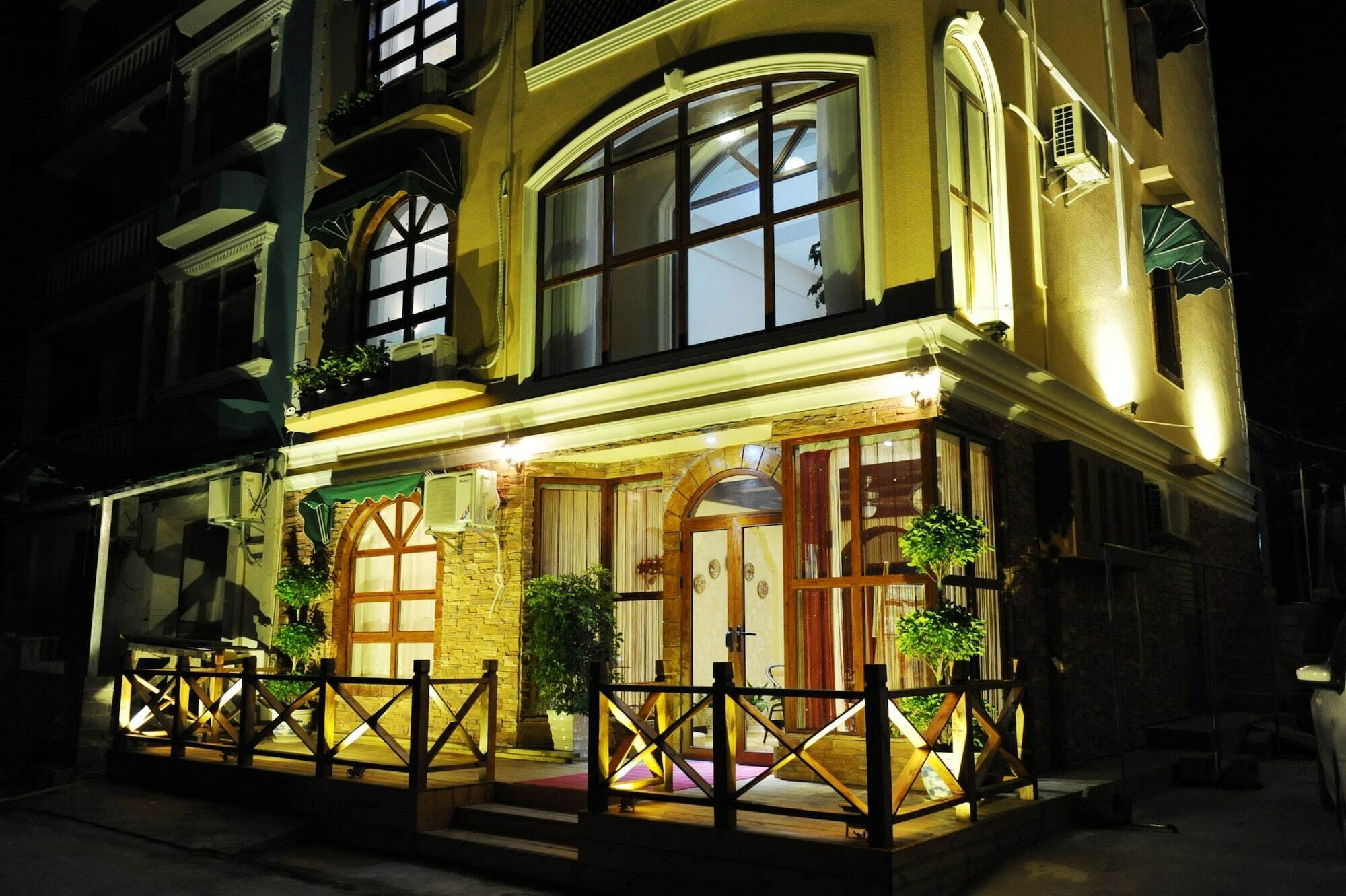 Raimi Hotel Chaqiyu Esterno foto